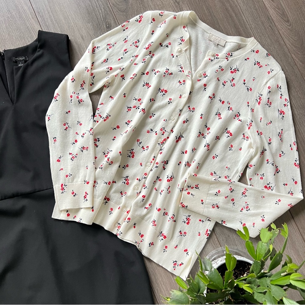 Loft Cardigan Cream Floral Print Medium New